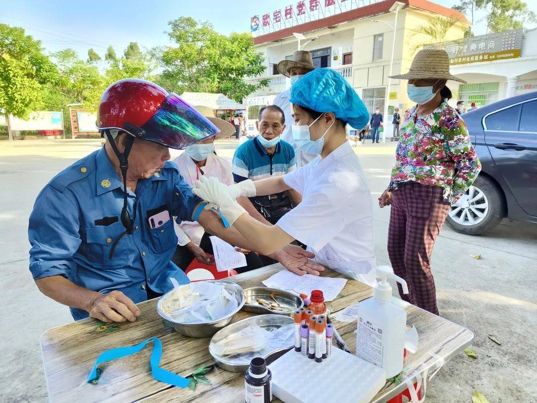 跟隨我們的鏡頭，看看基層公衛(wèi)服務(wù)的“一時四季”